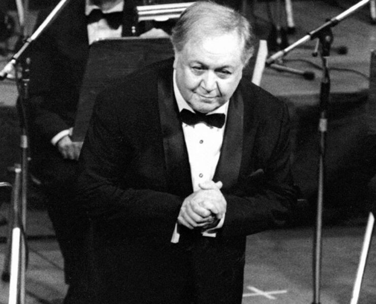 Μάνος Χατζιδάκις αφιέρωμα