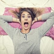 Πώς η θεραπεία κραυγής μπορεί να σας βοηθήσει να απελευθερώσετε τα καταπιεσμένα συναισθήματα