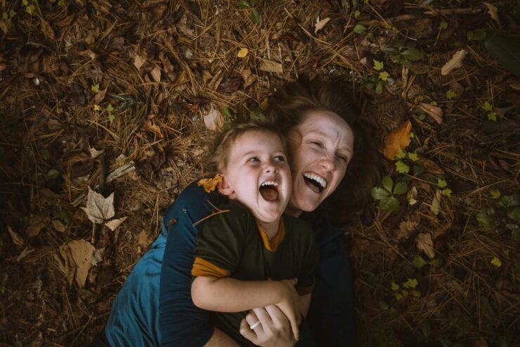 Η παιδοψυχολόγος Dr. Ariana Hoeπώς να βάλουμε γερές βάσεις ψυχικής υγείας στα παιδιά μας