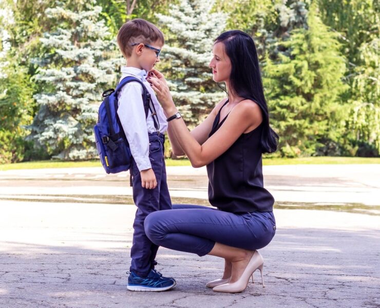 Η συγγραφέας Christina Crawford σε ένα εξομολογητικό κείμενο μας εξηγεί γιατί ενθουσιάστηκε όταν ο γιος της την αποκάλεσε αυστηρή