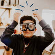 H επίλυση προβλημάτων είναι μια ικανότητα που πρέπει να βοηθήσουν οι γονείς να αναπτύξουν τα παιδιά σε όλες τις ηλικίες