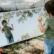 Πώς να συνδυάσετε το παιχνίδι με μάθηση βελτιώνοντας τη γνωστική ανάπτυξη, τα κίνητρα και τη μεγαλύτερη διάρκεια προσοχής