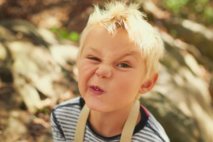 Emily Robertson Τα επιθετικά παιδιά χρειάζονται ειδικές παρεμβάσεις με επίκεντρο τους γονείς