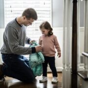 Δεν θα κουραστούμε να το λέμε ποτέ, οι μπαμπάδες είναι εξίσου σημαντικοί στην ανατροφή των παιδιών