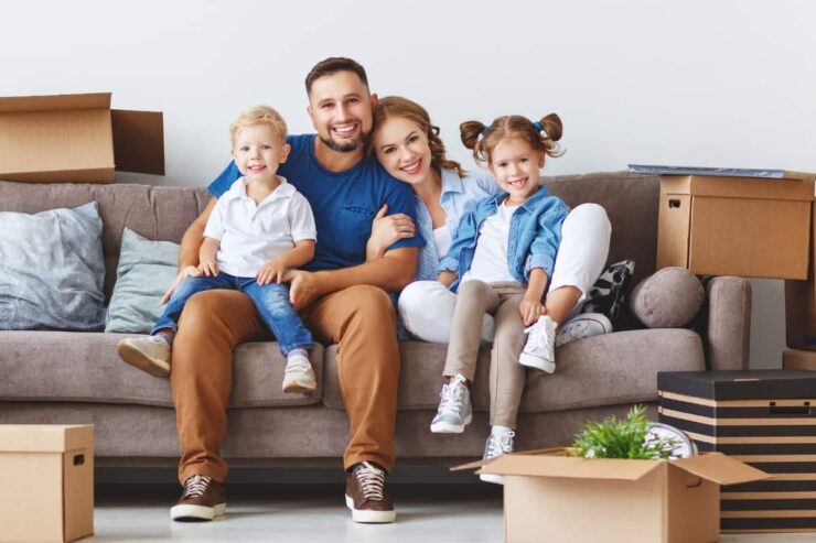 Η ανατροφή των παιδιών είναι οικογενειακή υπόθεση – δηλαδή τόσο των μαμάδων όσο και των μπαμπάδων