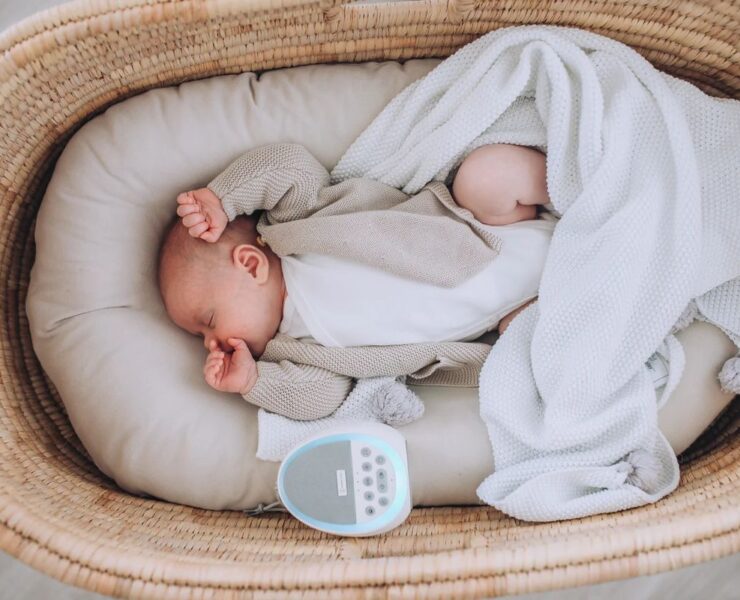 Πώς μπορούν να είναι βλαβερές οι συσκευές ήχου για μωρά σύμφωνα με την Αμερικανική Ακαδημία Παιδιατρικής