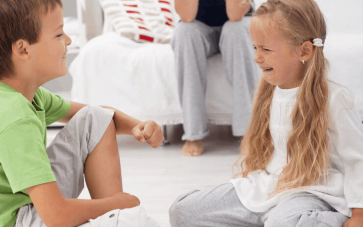 Body Shaming: Πώς αντέδρασα όταν ο γιος μου αποκάλεσε «κατά λάθος» την αδερφή του «χοντρή» κατά τη διάρκεια ενός καυγά τους