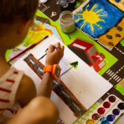 Πώς η δημιουργικότητα ενισχύει την αυτοπεποίθηση των παιδιών