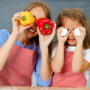 Η γονική τελειομανία βλάπτει τη σχέση του παιδιού σας με το φαγητό