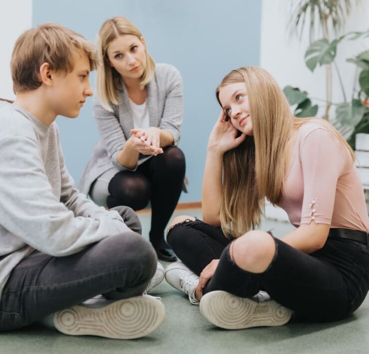 Ήθελα να πιστέψω ότι τα παιδιά μου μου έλεγαν πάντα την αλήθεια — μέχρι που έμαθα για την «προκατάληψη αλήθειας» και γλίτωσα από μπελάδες