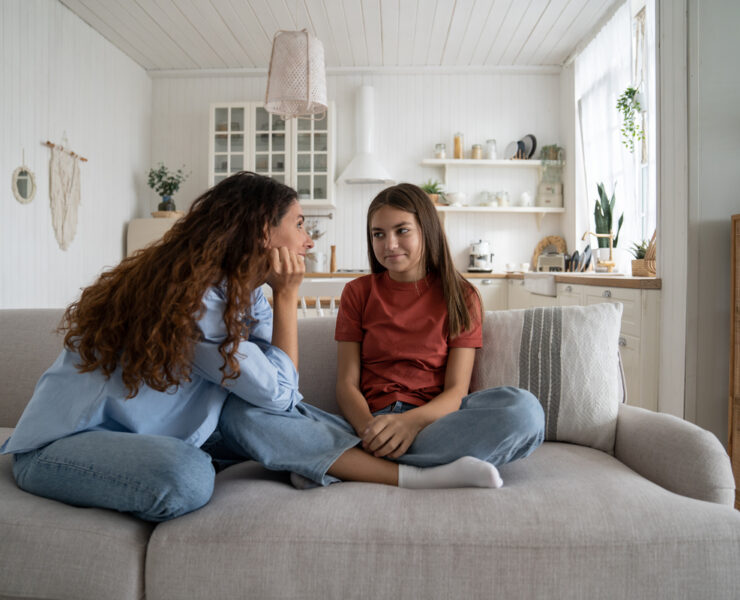 Γονείς που εφαρμόζουν αυτές τις 5 τεχνικές μεγαλώνουν παιδιά που νιώθουν ότι τα βλέπουν και τα κατανοούν
