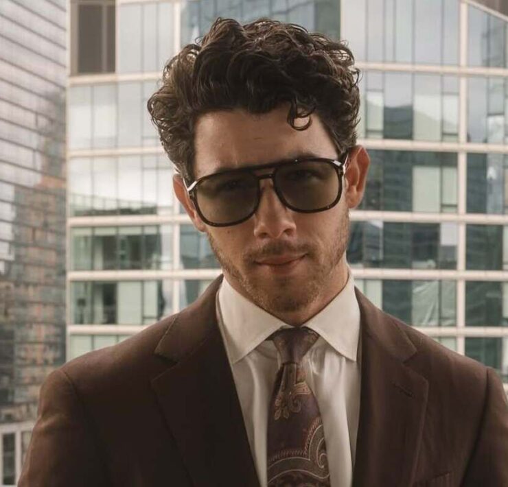 Ο Nick Jonas μιλάει ανοιχτά για το τι τον τρομάζει ως μπαμπά κοριτσιών