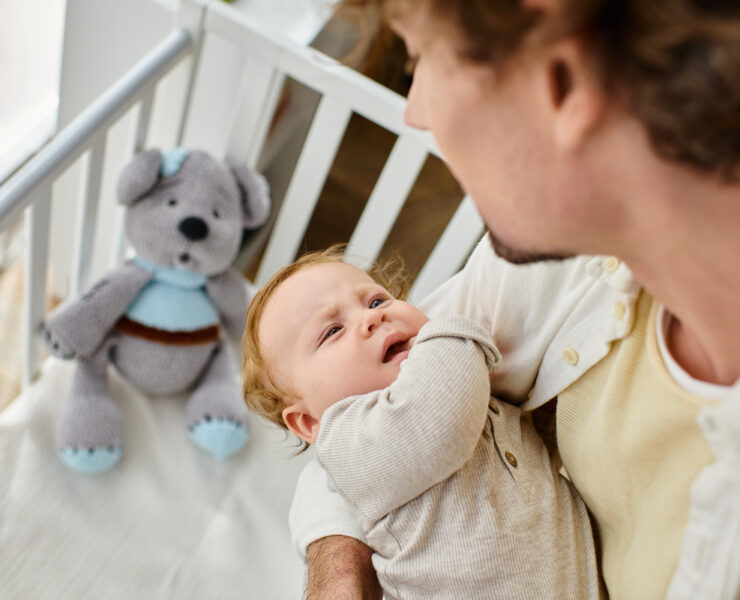 Ρουτίνα 13 λεπτών για να κοιμίσετε ένα μωρό, σύμφωνα με μελέτη