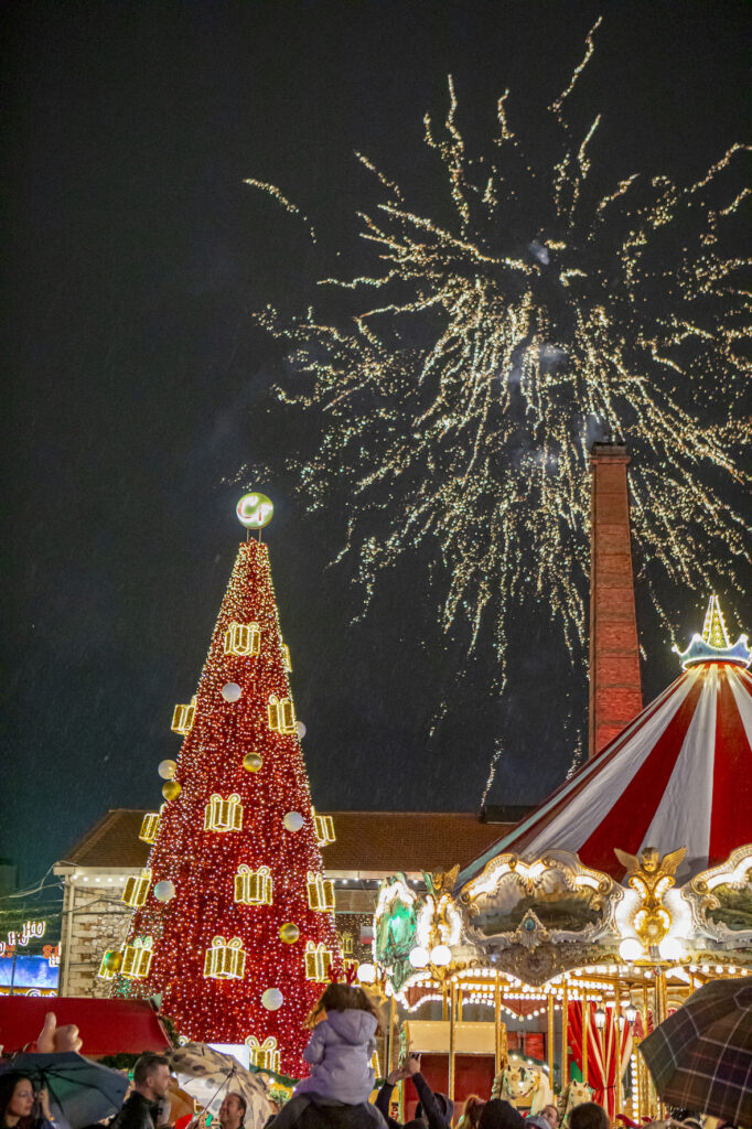 Ζήστε τη μαγεία των Χριστουγέννων στην Τεχνόπολη Δήμου Αθηναίων, 22 Νοεμβρίου 2025 – 6 Ιανουαρίου 2026, στο ΔΕΗ Christmas Factory