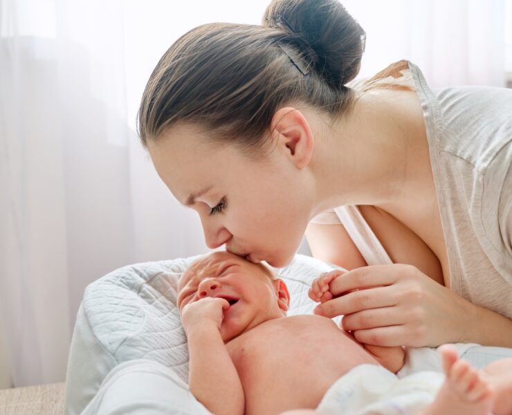 Νέα μαμά: 10 συνήθειες μετά τον τοκετό που προστατεύουν την ψυχική υγεία σου