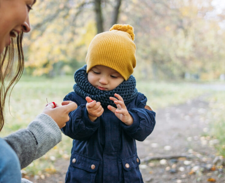 Τι είναι η ριζική αποδοχή και πώς θα σας βοηθήσει να διαχειριστείτε τα νηπιακά ξεσπάσματα