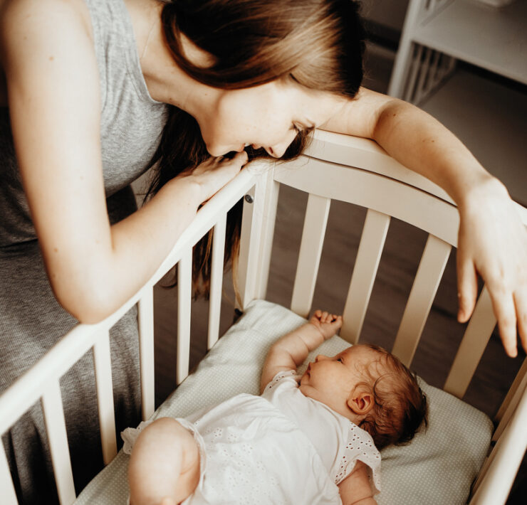 Μα τι είναι επιτέλους τα «Παράθυρα Ξύπνιου» (Wake Windows) και γιατί οι νέες μαμάδες έχουν εμμονή με τον «Τέλειο Ύπνο» / Sleep Training;