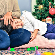 «Άφησα πίσω» τα τέλεια Χριστούγεννα για να μπορέσει το αισθητηριακά ευαίσθητο παιδί μου να χαρεί τα αληθινά