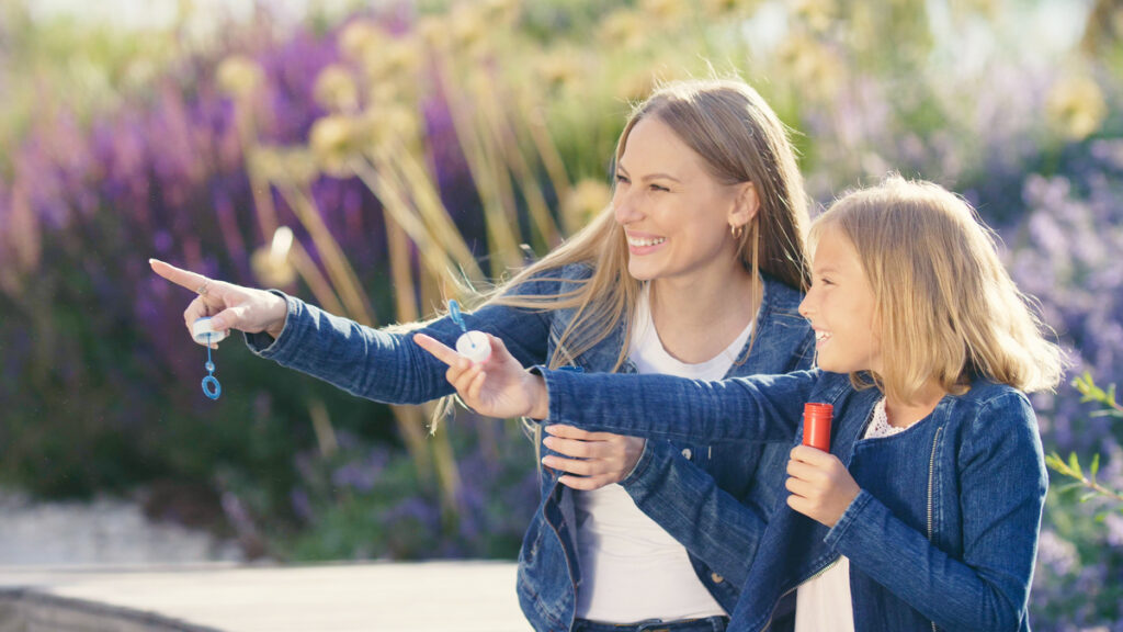Φράσεις που χρειάζεται να ακούνε τα παιδιά όταν αποτυγχάνουν (για να ξαναβρούν τη δύναμή τους)