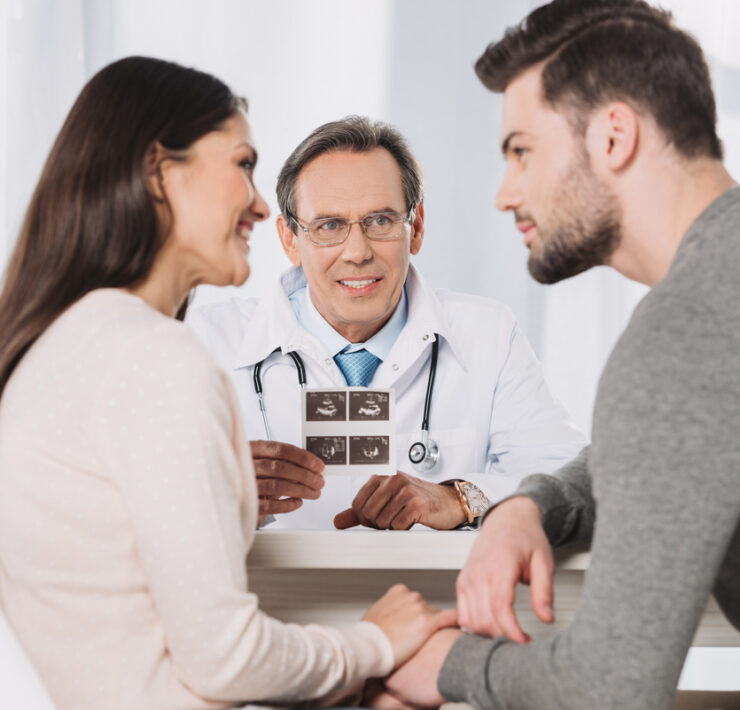 Υποβοηθούμενη αναπαραγωγή: Ο απόλυτος οδηγός για τις θεραπείες γονιμότητας