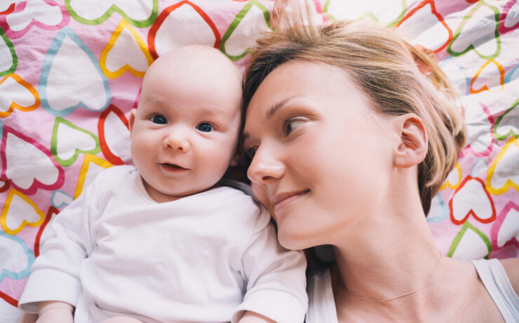 8 ιεροτελεστίες για να ξαναβρείς τον εαυτό σου (και όχι μόνο το μωρό σου) μετά τον τοκετό