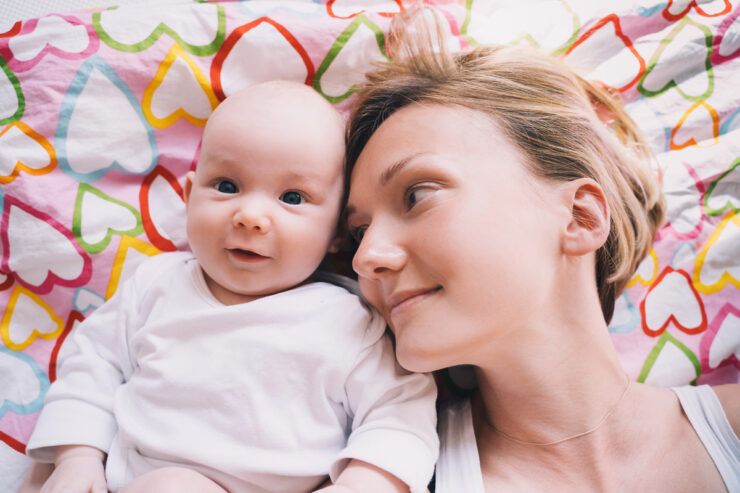 8 ιεροτελεστίες για να ξαναβρείς τον εαυτό σου (και όχι μόνο το μωρό σου) μετά τον τοκετό