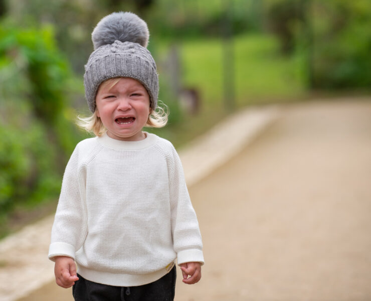 «Μαμά θέλω άλλο, αυτό έσπασε!»: Το δράμα του σπασμένου μπισκότου και το κλειδί για την ανθεκτικότητα παιδιού σας