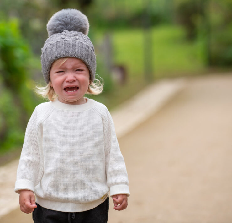 «Μαμά θέλω άλλο, αυτό έσπασε!»: Το δράμα του σπασμένου μπισκότου και το κλειδί για την ανθεκτικότητα παιδιού σας