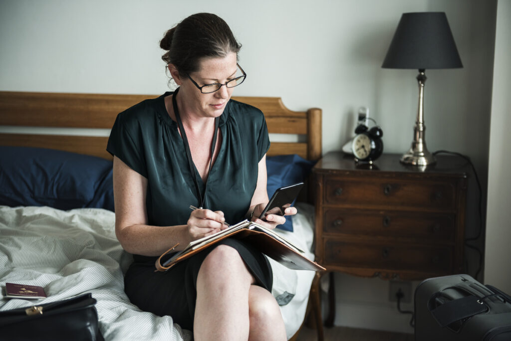 Ημερολόγιο Γονέα: Θες να σταματήσεις τις φωνές το 2026; Το εργαλείο που έσωσε τη σχέση μου με το παιδί μου