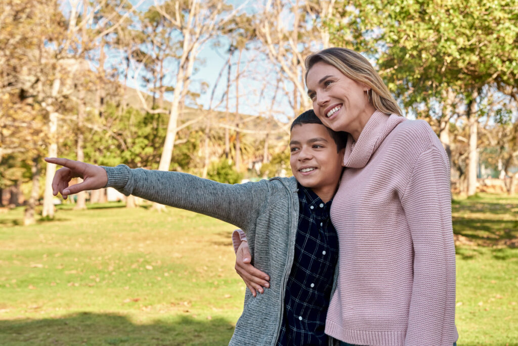 Ο «Χρυσός Κανόνας» του 5:1 – το μυστικό των ειδικών για παιδιά με αυτοπεποίθηση και λιγότερη γκρίνια