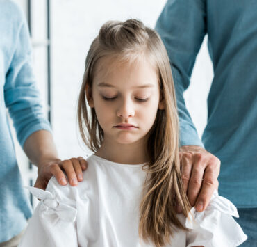 Renée Watson: «Ως παιδί έμαθα να κρύβω τα δάκρυά μου. Τώρα μαθαίνω στους νέους πώς να κλαίνε»