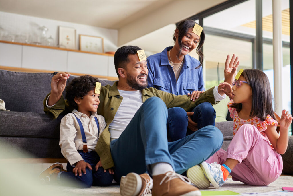 Ψηφιακός «επαναπροσδιορισμός»: 7 απλοί τρόποι να αλλάξετε τις σχέσεις της οικογένειάς σας με τις οθόνες το 2026