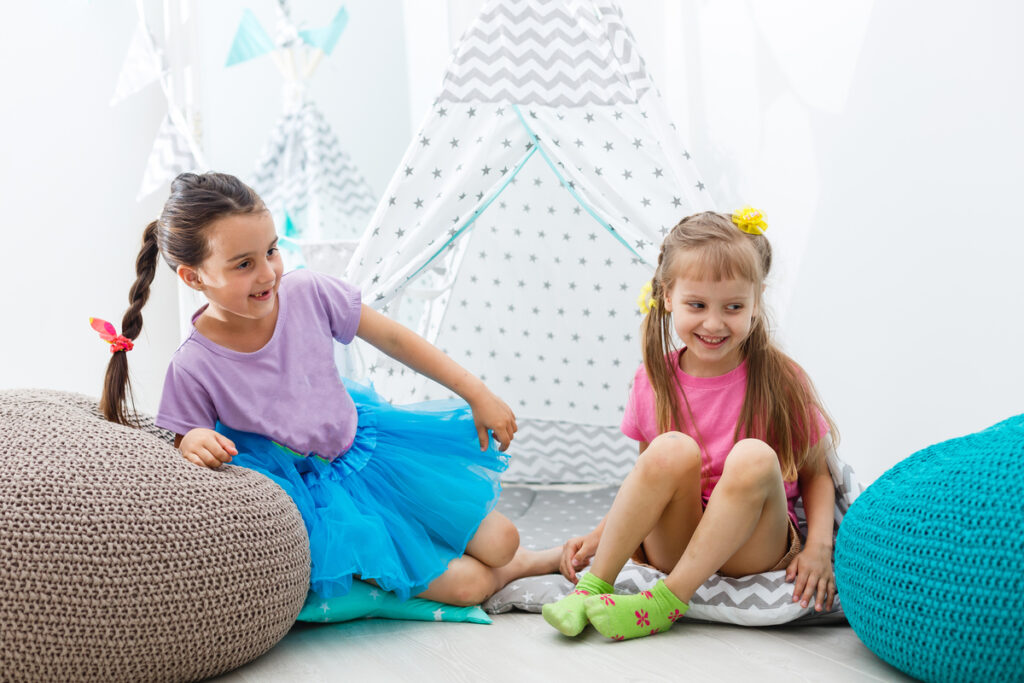 6 τρόποι για να μετατρέψετε το σπίτι σας σε έναν παράδεισο ηρεμίας για παιδιά με νευροδιαφορετικότητα