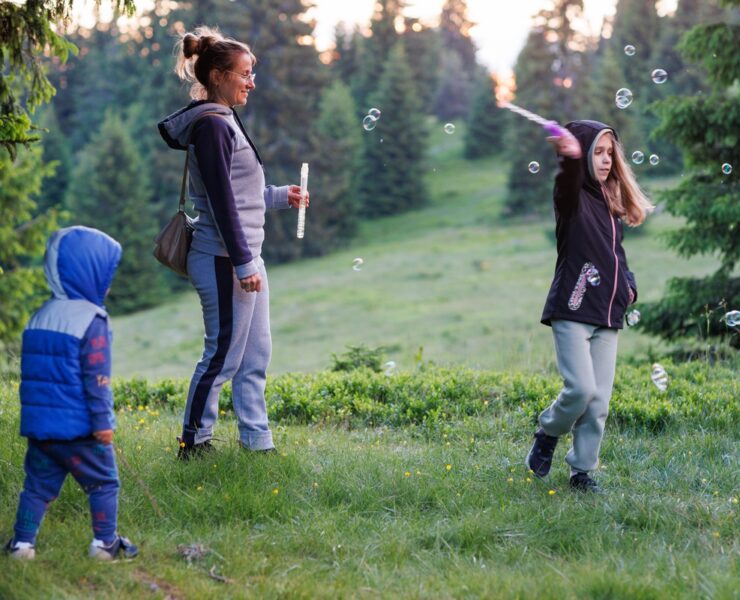 10 απλοί καθημερινοί τρόποι για να βελτιώσετε τη συμπεριφορά και τη διάθεση του παιδιού