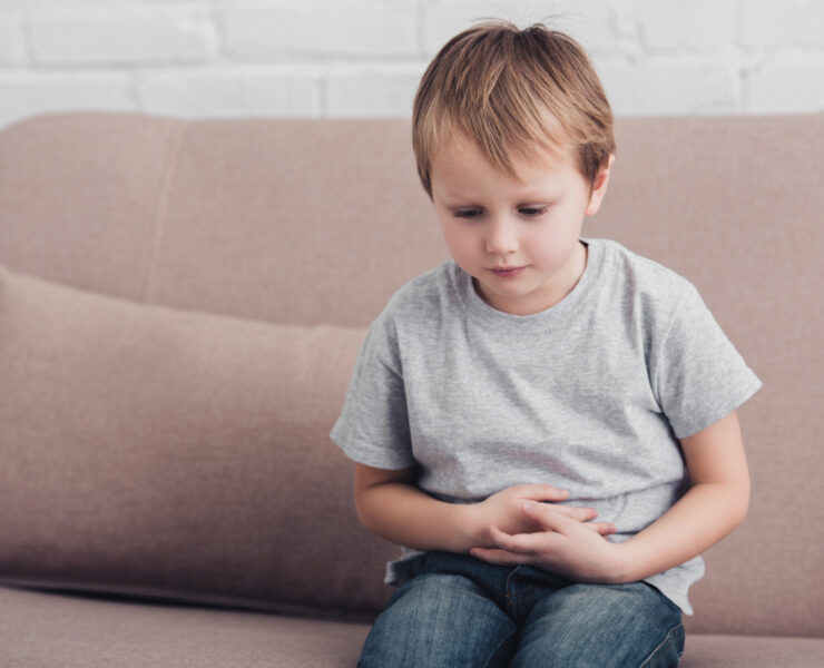 Παιδικό στρες και προβλήματα εντέρου: νέα μελέτη συνδέει την πρώιμη δυσκολία με μακροχρόνιες πεπτικές διαταραχές