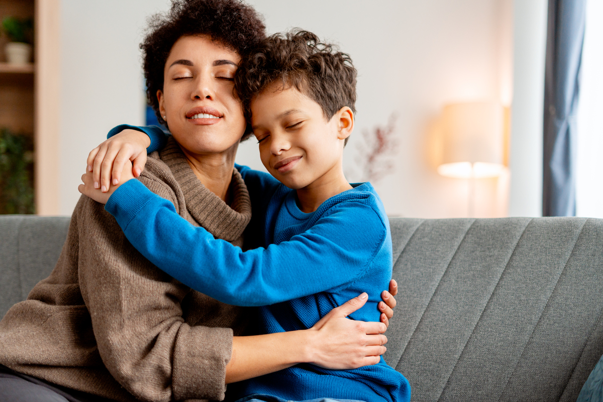 Πώς να μένεις ήρεμη με τα παιδιά: Ένα απλό πλάνο με 3 βήματα για μαμάδες