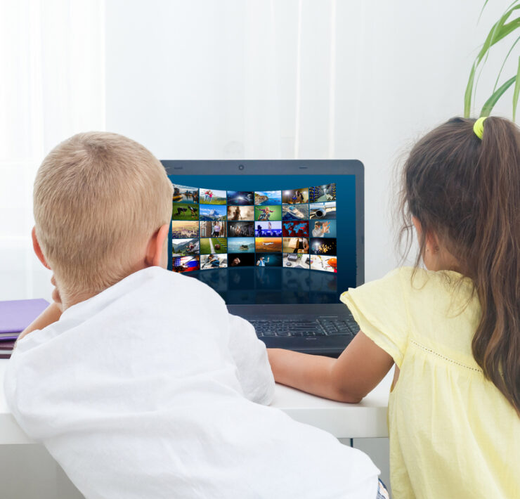 Ως μαμά, να γιατί νιώθω ανακούφιση και προβληματισμό για την καταδίκη Google και Meta