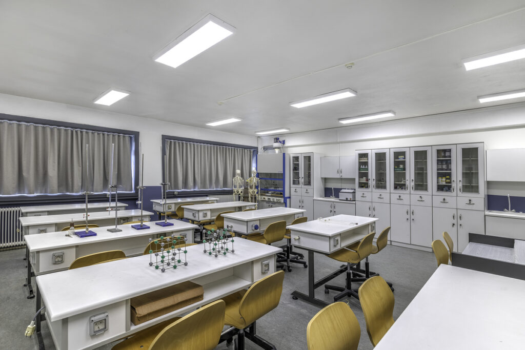 Έως τις 26 Μαρτίου η προθεσμία υποβολής αιτήσεων εισαγωγής στα Δημόσια Ωνάσεια Σχολεία