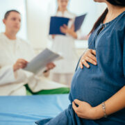 Ουρολοιμώξεις στην εγκυμοσύνη: συμπτώματα, θεραπεία και πρόληψη