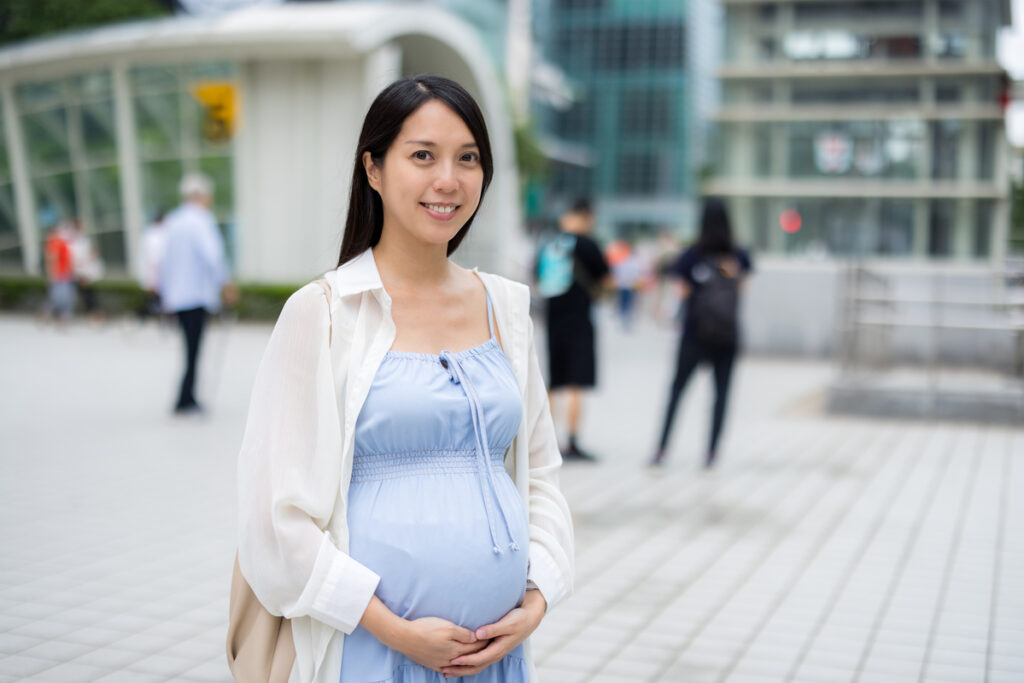 Ταχυκαρδίες και «φτερουγίσματα» στην εγκυμοσύνη: αιτίες, τι σημαίνουν και πότε να καλέσετε γιατρό