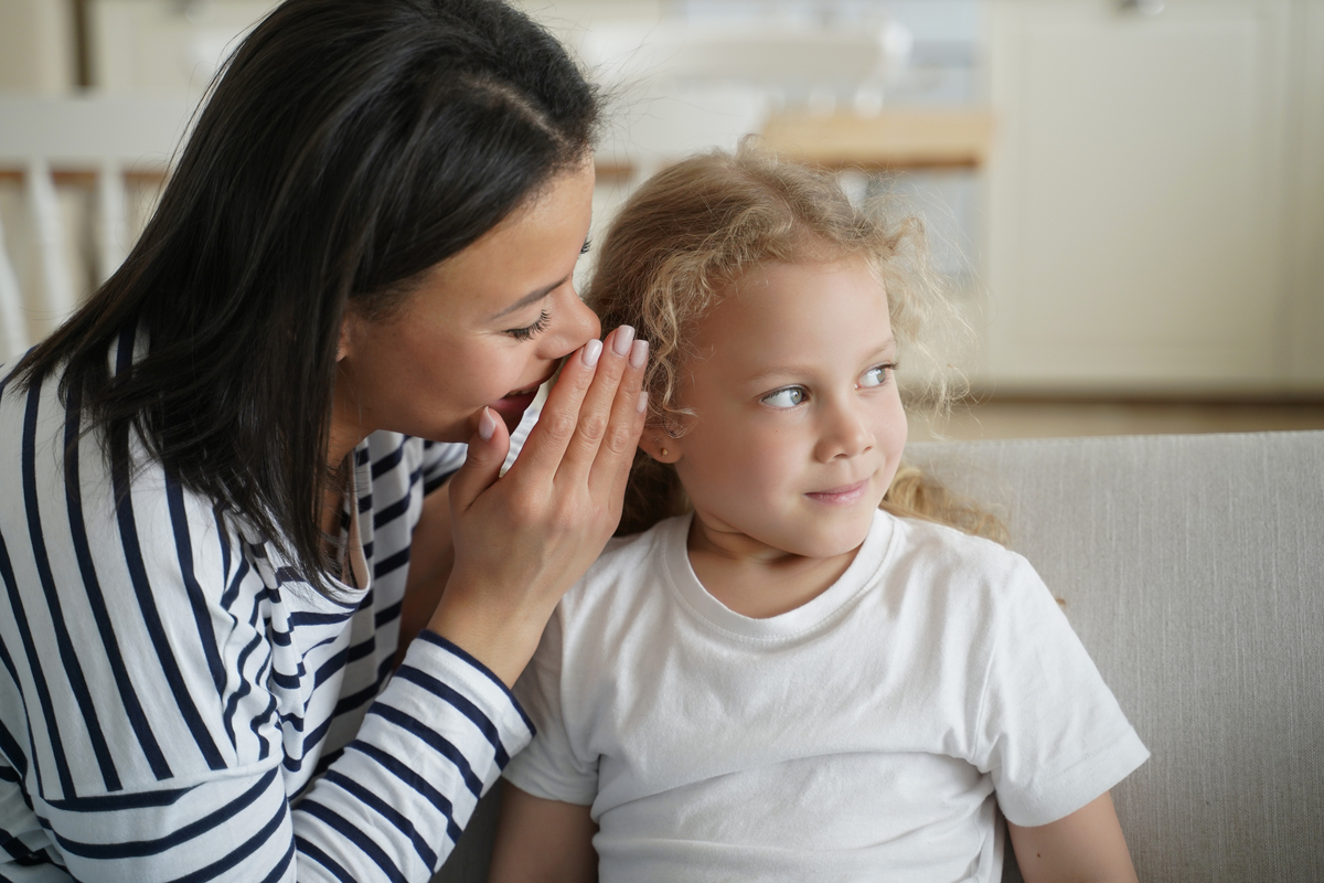 7 λόγοι που το παιδί σας δεν ακούει (και τι να κάνετε γι’ αυτό)