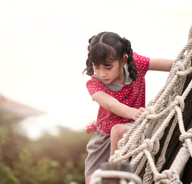 Πώς να χτίσετε αυτοπεποίθηση στα παιδιά: πρακτικές στρατηγικές για γονείς