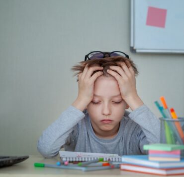 10 κρυφά σημάδια άγχους στα παιδιά που οι περισσότεροι γονείς δεν αναγνωρίζουν