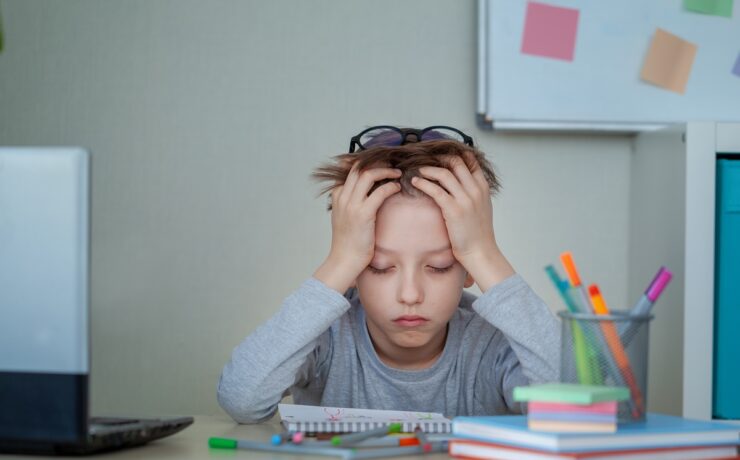 10 κρυφά σημάδια άγχους στα παιδιά που οι περισσότεροι γονείς δεν αναγνωρίζουν