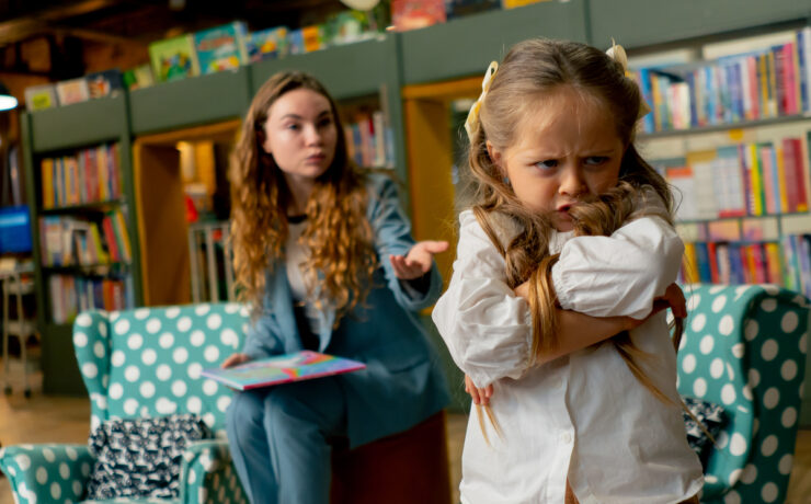 Διαχείριση θυμού στα παιδιά: Οδηγός θεραπευτή με στρατηγικές που φέρνουν ηρεμία