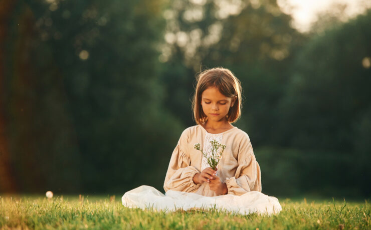Ενσυνειδητότητα για παιδιά: 8 οφέλη που αλλάζουν τον εγκέφαλο και τη συμπεριφορά