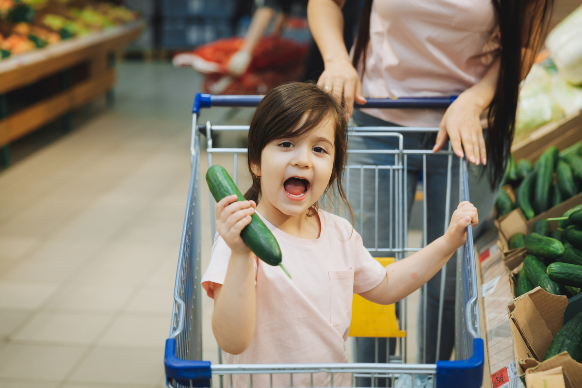 Γιατί τα παιδιά γκρινιάζουν, επιμένουν και παραπονιούνται — και πώς να το σταματήσετε με 4 απλά βήματα