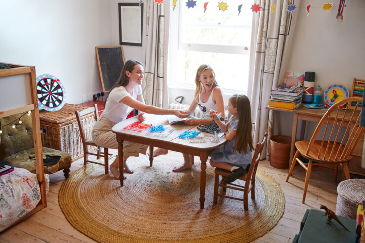 Μοντεσσόρι στο σπίτι: Πώς να δημιουργήσετε ένα «προετοιμασμένο περιβάλλον» που καλλιεργεί ανεξαρτησία