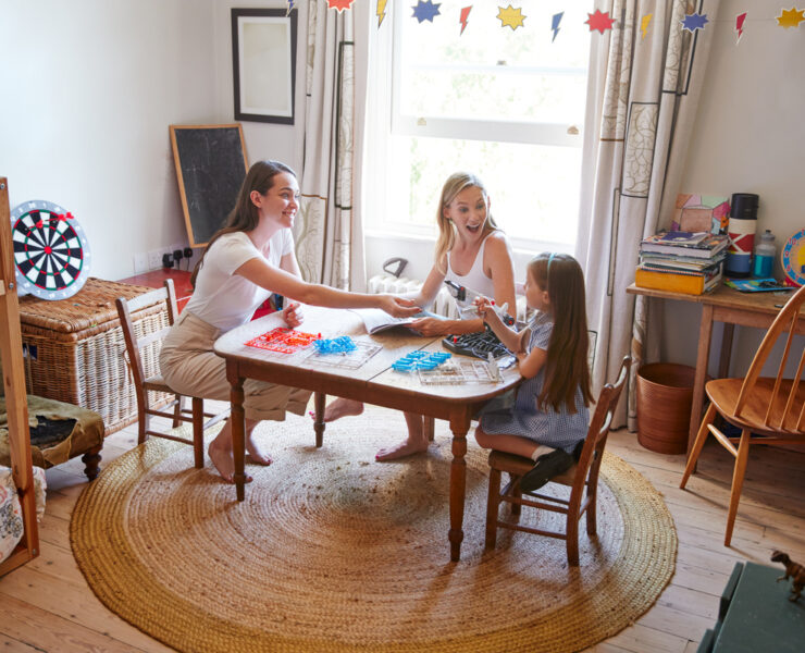 Μοντεσσόρι στο σπίτι: Πώς να δημιουργήσετε ένα «προετοιμασμένο περιβάλλον» που καλλιεργεί ανεξαρτησία