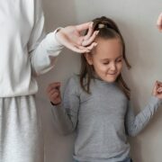 10 στρατηγικές για πειθαρχία σε παιδιά με ισχυρή θέληση